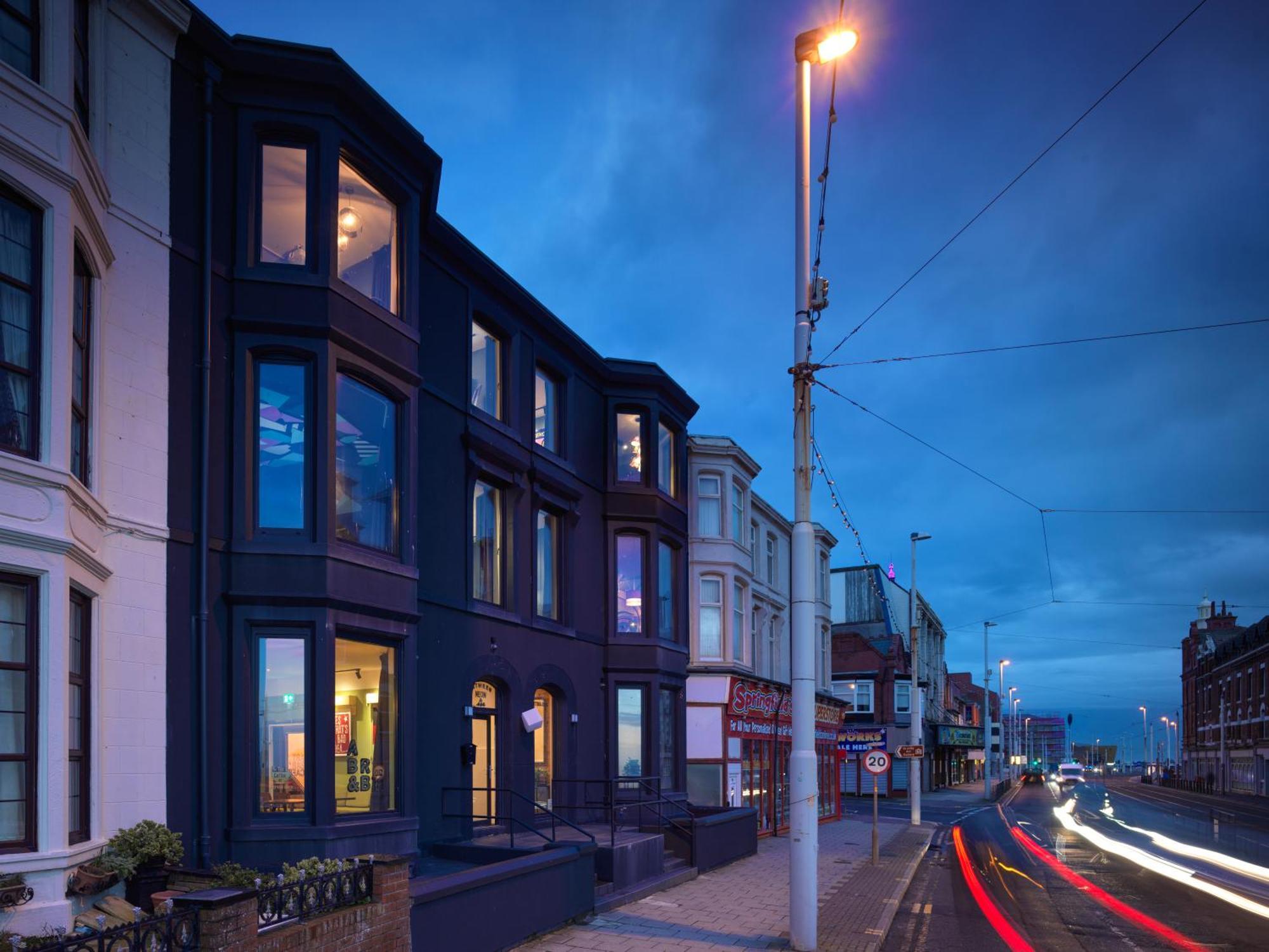 Art B&B Blackpool Extérieur photo
