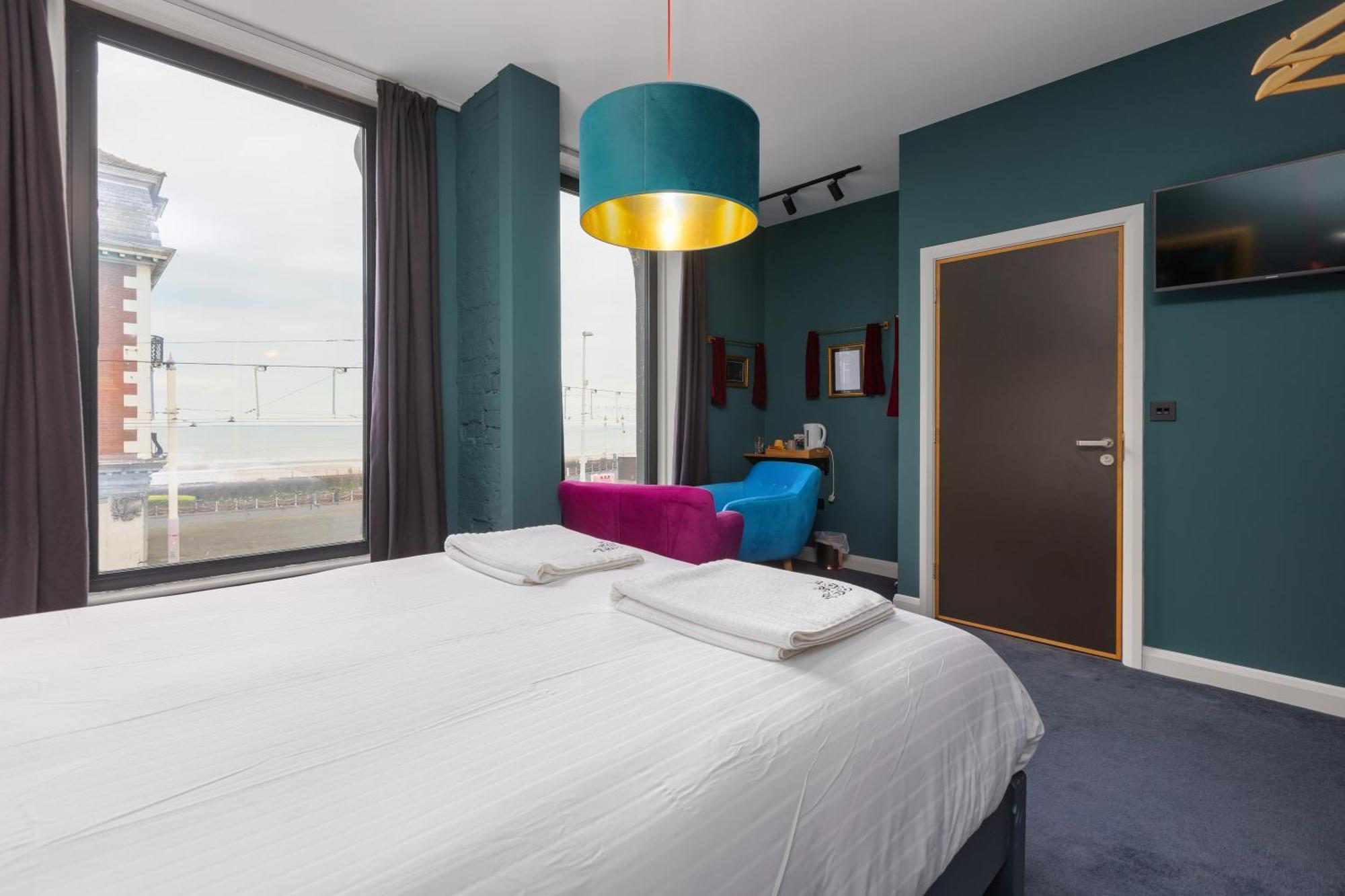 Art B&B Blackpool Extérieur photo