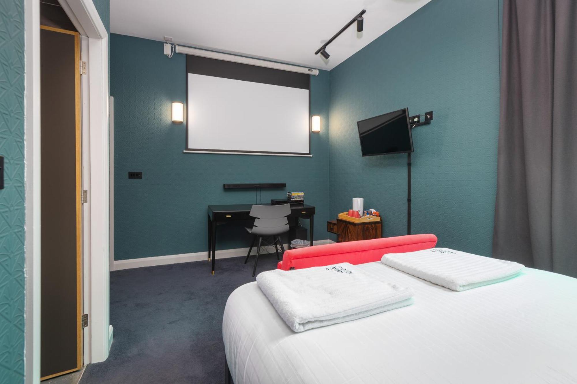 Art B&B Blackpool Extérieur photo