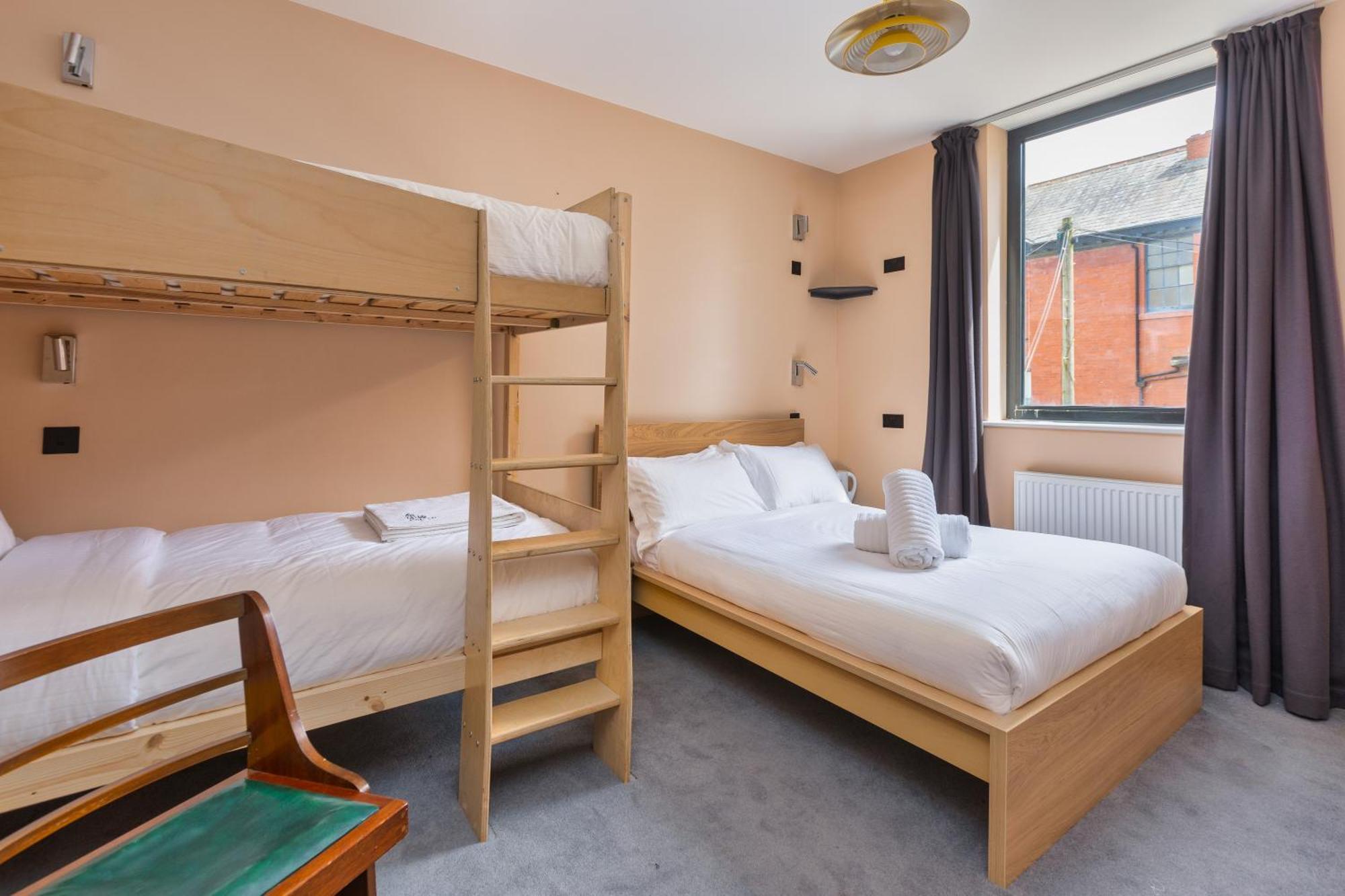 Art B&B Blackpool Extérieur photo