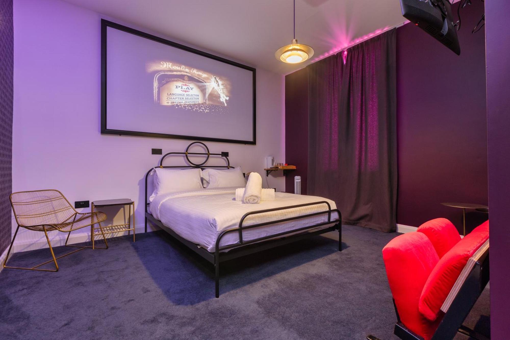 Art B&B Blackpool Extérieur photo