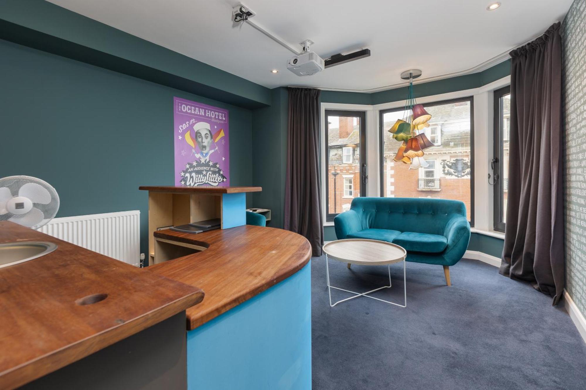 Art B&B Blackpool Extérieur photo