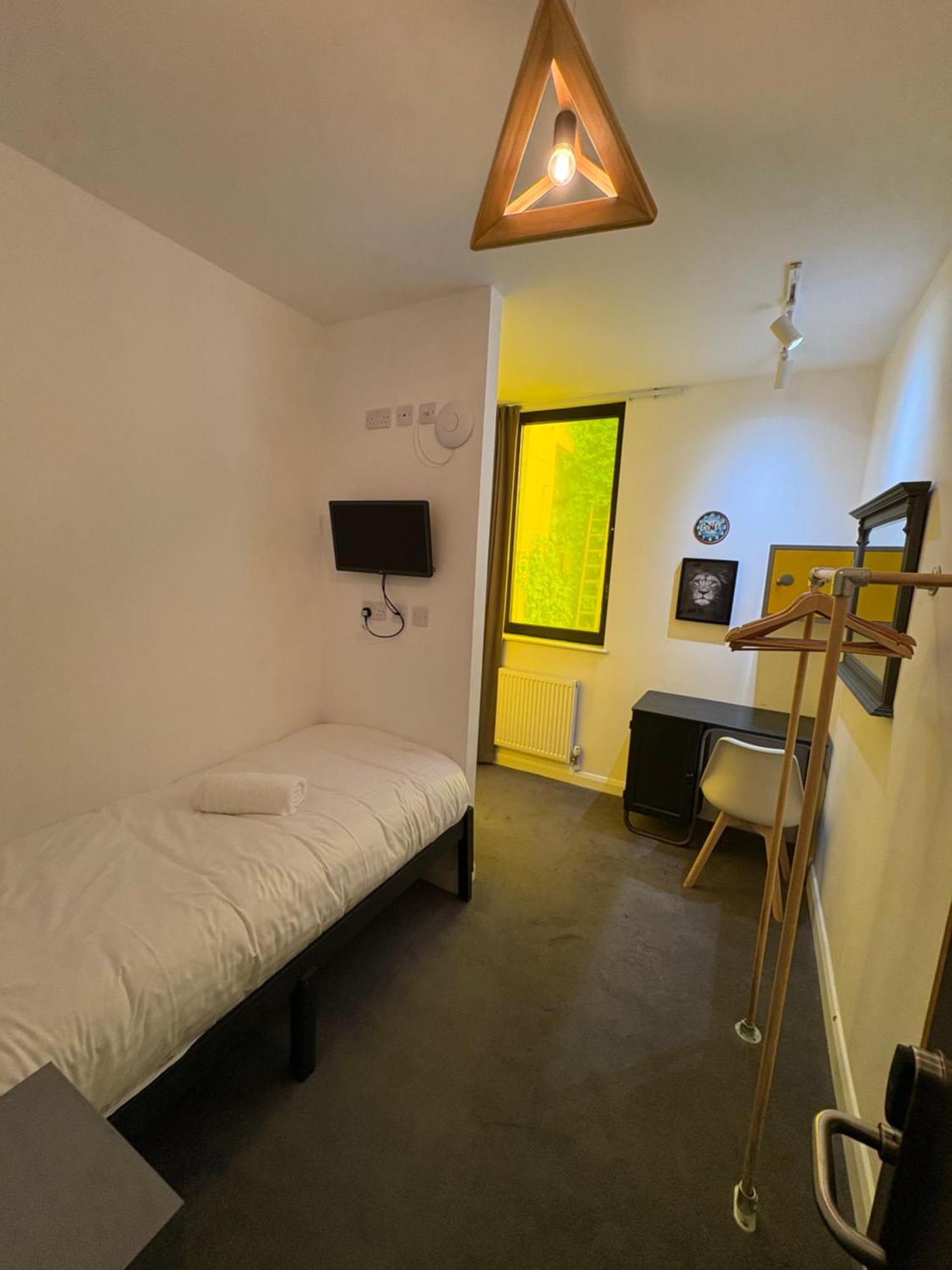 Art B&B Blackpool Extérieur photo